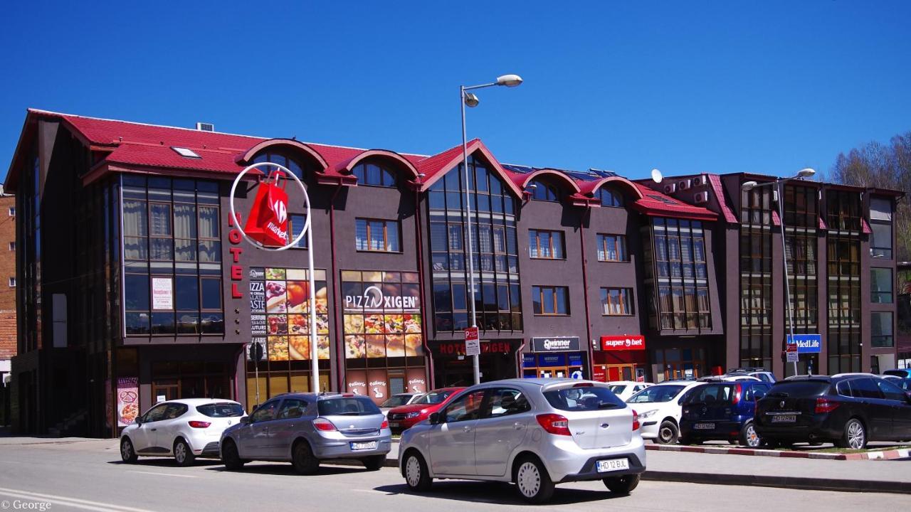 Hotel Oxigen Petroşani Exteriér fotografie