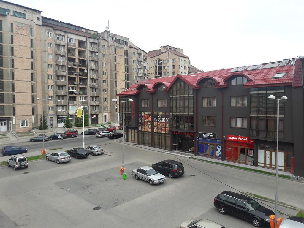 Hotel Oxigen Petroşani Exteriér fotografie